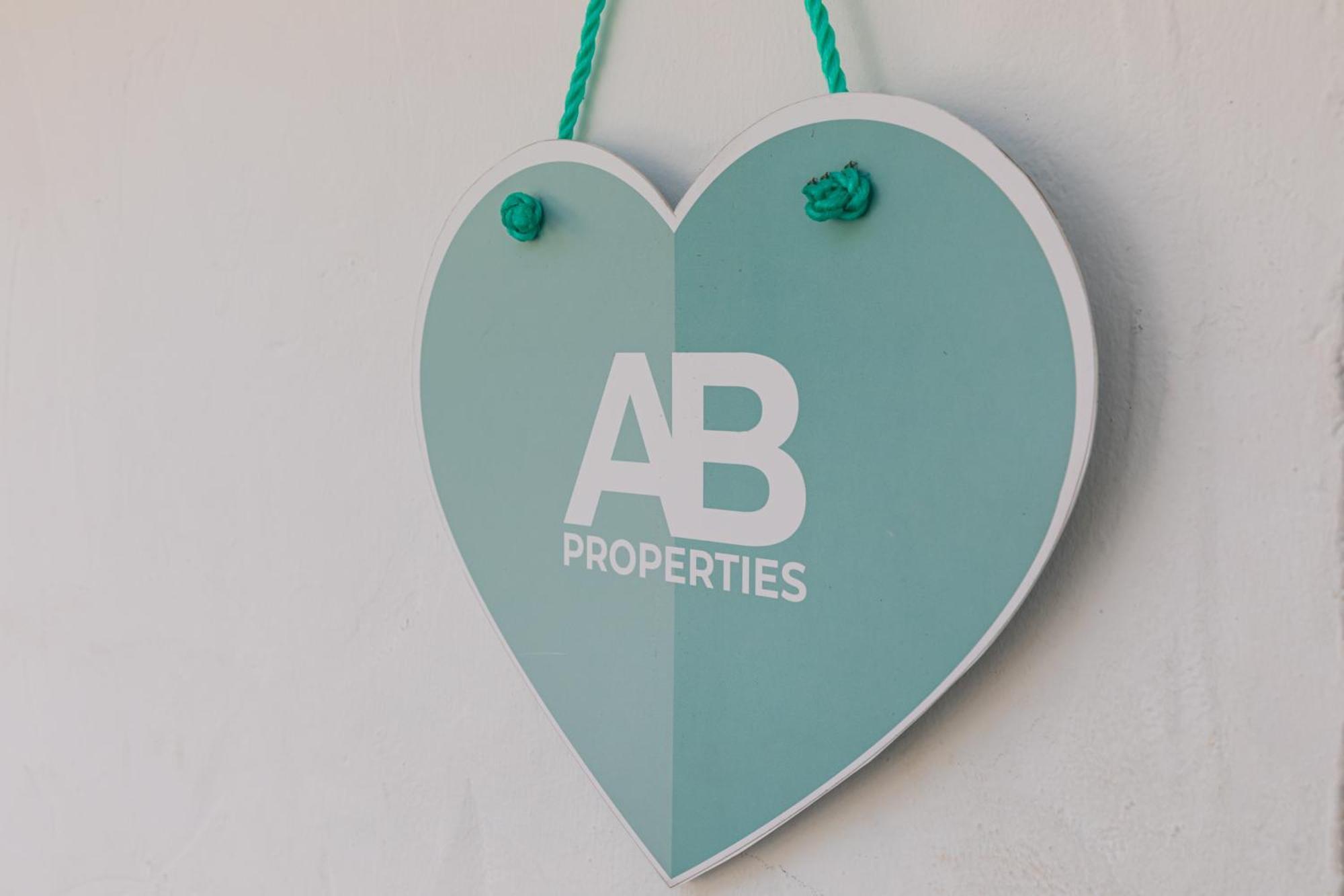 Ab Properties - Design Penthouse Marbella - Puerto Banus - Golden Mile - Pool And Tropical Garden View Bagian luar foto